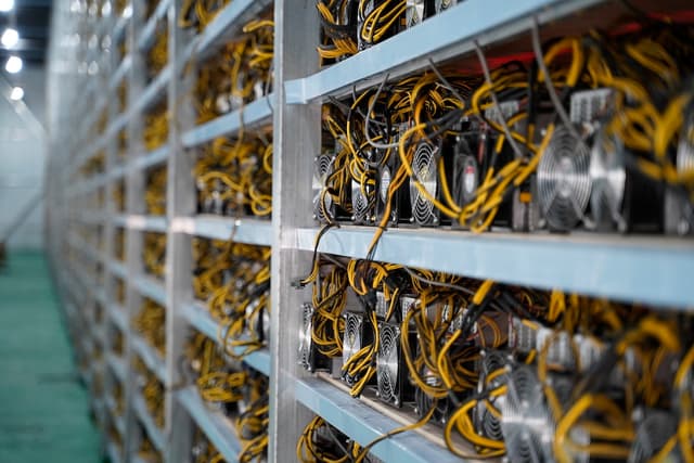 Bitcoin Mining Hardware and Software, Explained