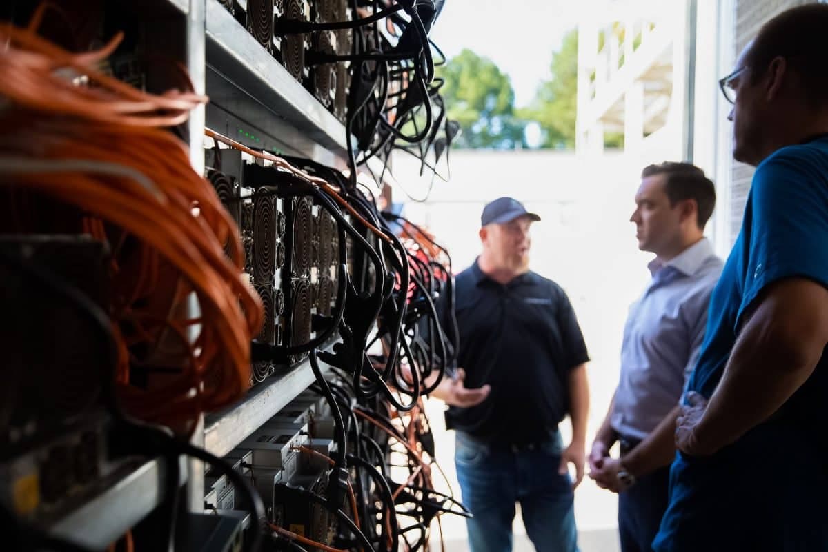 CleanSpark Chair Matt Schultz Returns as CEO; Bradford Departs With $2.53M, Bitcoin and Equity