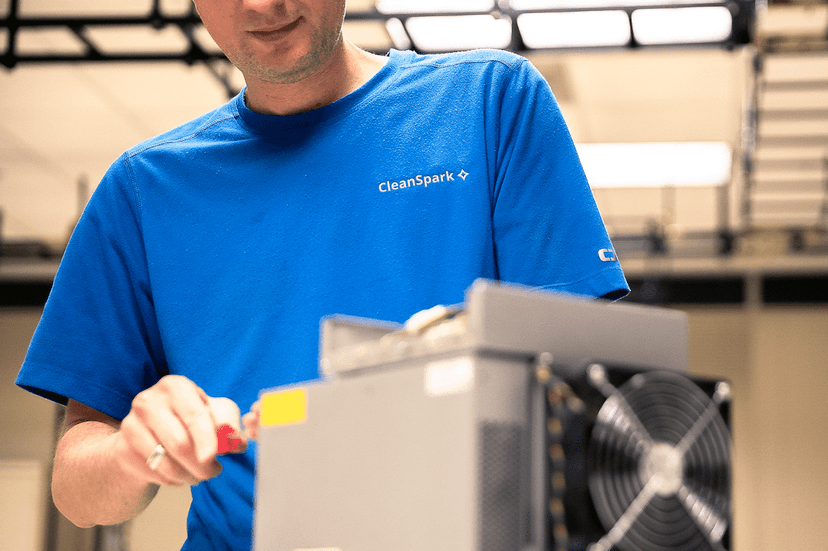 Latest news CleanSpark Buys Miners With Bitcoin in Sign of Shifting ASIC Market Power